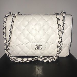 Chanel jumbo white caviar single flap bag!!!
